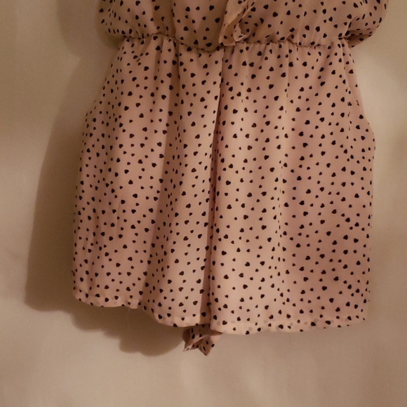 Decided Romper - Picture 2 of 7